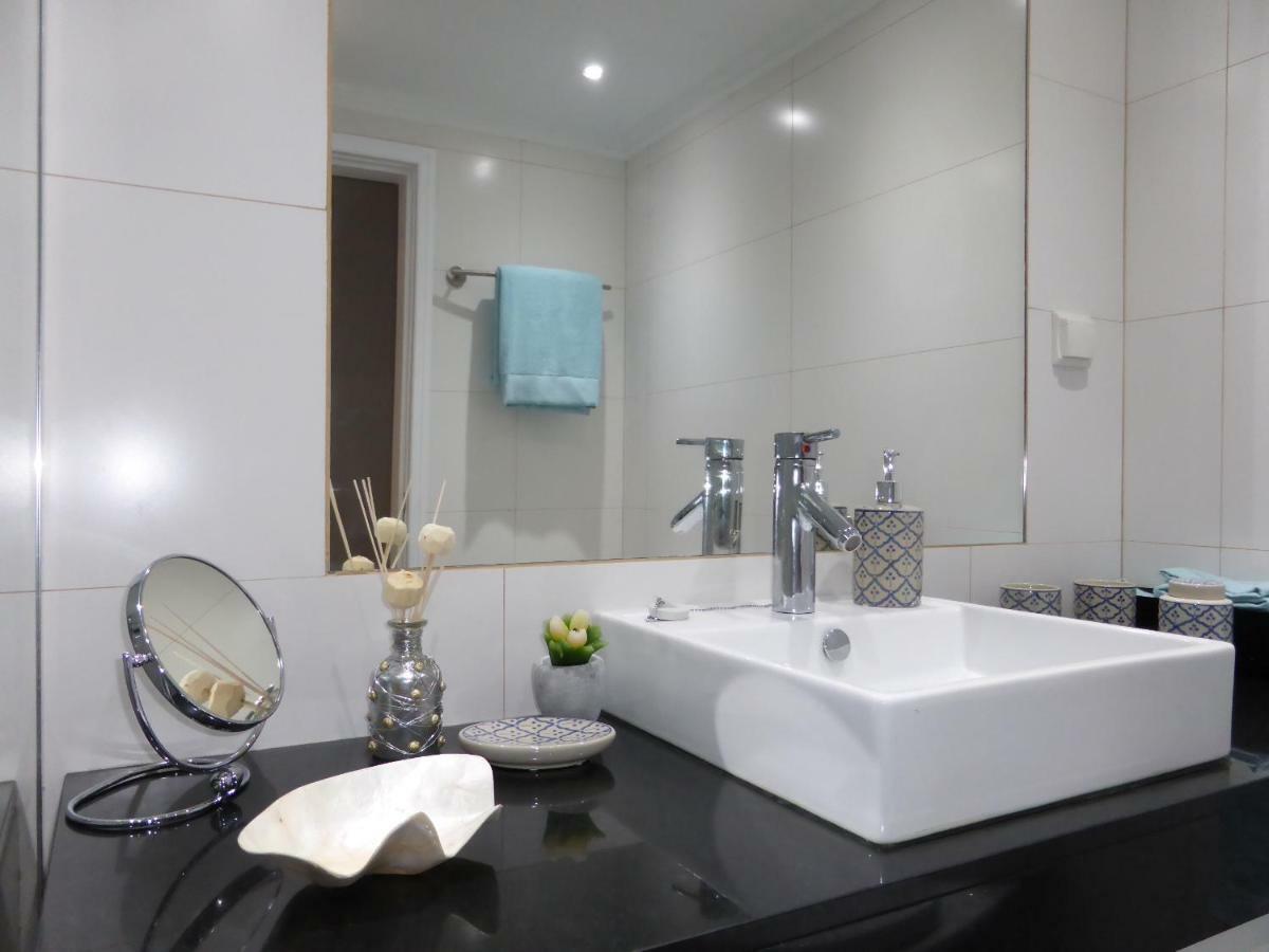 Beach Flat - Apartamento Praia Doca Do Cavacas فونشال المظهر الخارجي الصورة